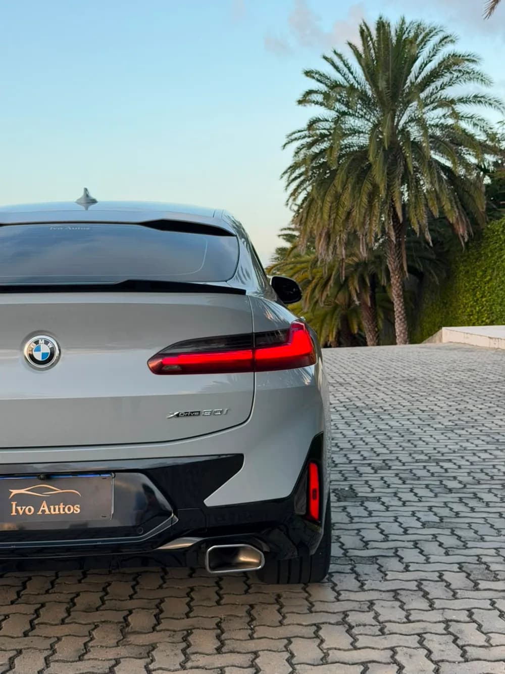 BMW X4 M Sport — traseira